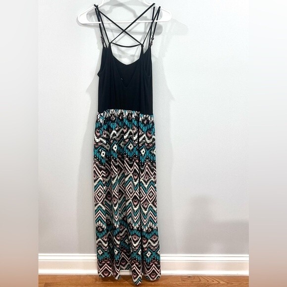 Open criss cross back black and tribal print maxi dress size medium - Picture 5 of 8